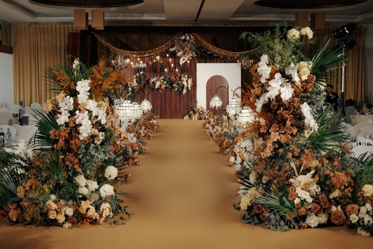 暖棕系婚礼：一场温柔与高级感的完美邂逅